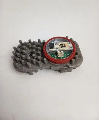 BMW X3 F25 LED ballast control module 1305715