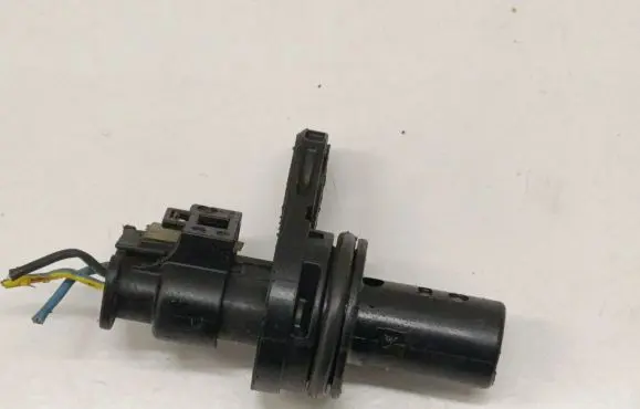 BMW 3 G20 G21 Crankshaft position sensor 8644374