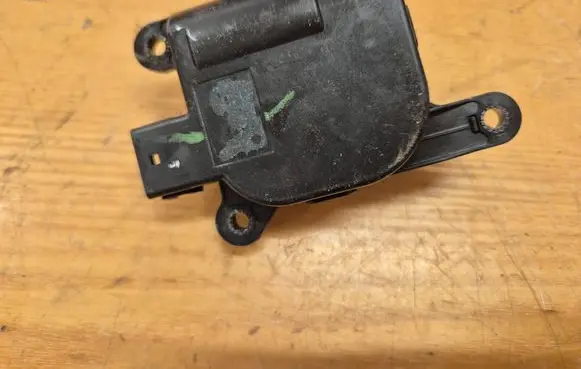 Hyundai Sonata Air flap motor/actuator