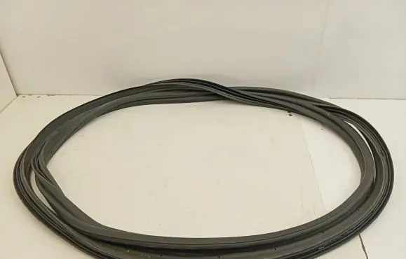 Hyundai Ioniq 5 Trunk rubber seal (body) 