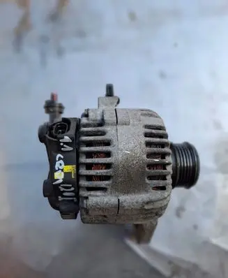 Hyundai i20 (GB IB) Generator/alternator 37300