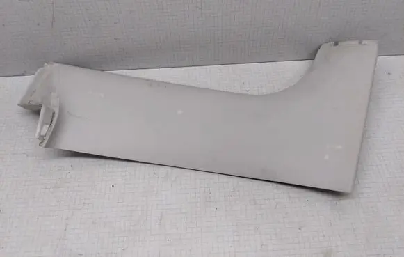 Skoda Octavia Mk2 (1Z) Other sill/pillar trim element 1Z9867247