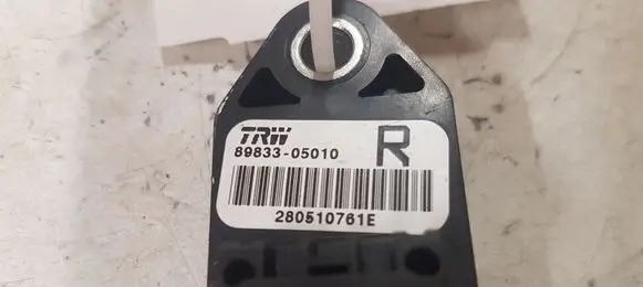 Toyota Avensis T250 Airbag deployment crash/impact sensor 8983305010 280510761E