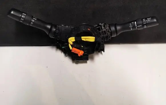Toyota C-HR I Indicator stalk
