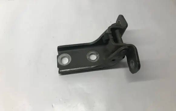 Ford Mustang VI Front door upper hinge 015N3A
