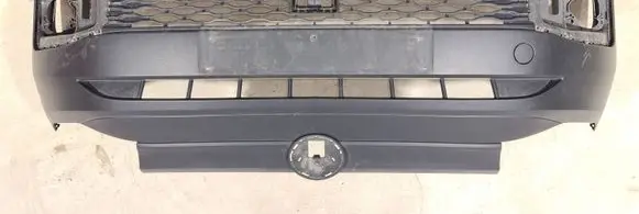 Volkswagen Caddy Front bumper 2K7807221