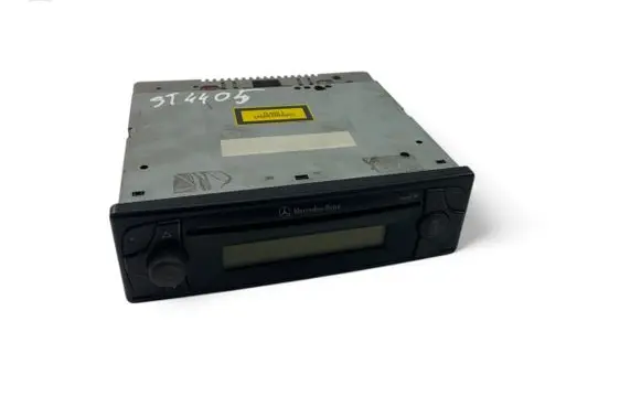 Mercedes-Benz Vaneo W414 Radio/CD/DVD/GPS head unit A0048201486