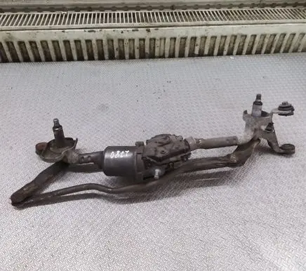 Mazda 5 Front wiper linkage and motor 1593000600