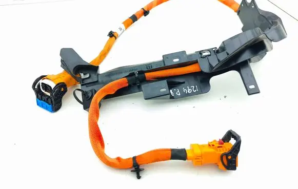 Peugeot 3008 III High voltage cable 9862179080