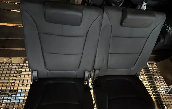 KIA Sorento Third row seats 