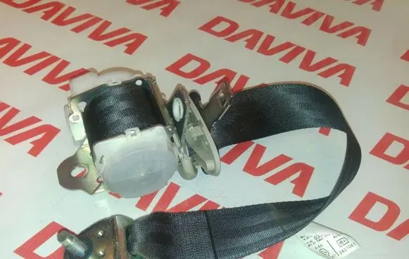 Infiniti Q60 Rear seatbelt 7Q7700 033085
