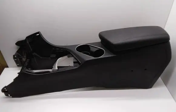 KIA Optima Armrest 846104CAA0 C045CAAM 846104CAA0VA