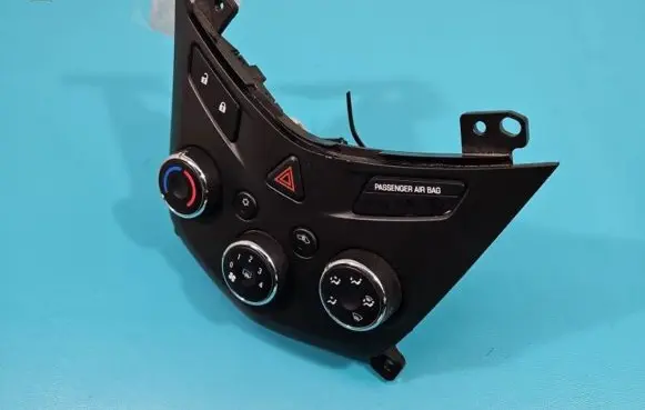 Chevrolet Aveo Climate control/heater control trim 95076683 IMPRK1398441