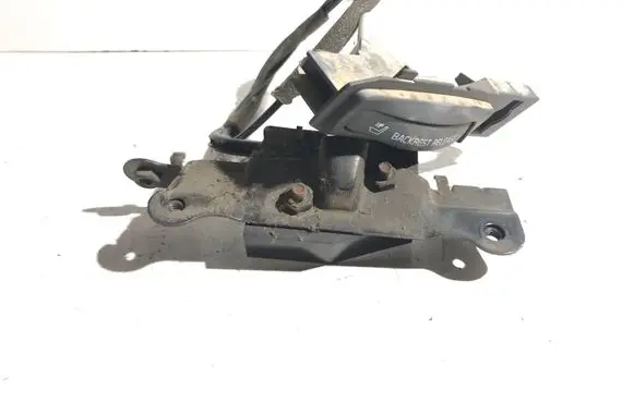 Volvo S60 Seat back rest lock catch 9188720