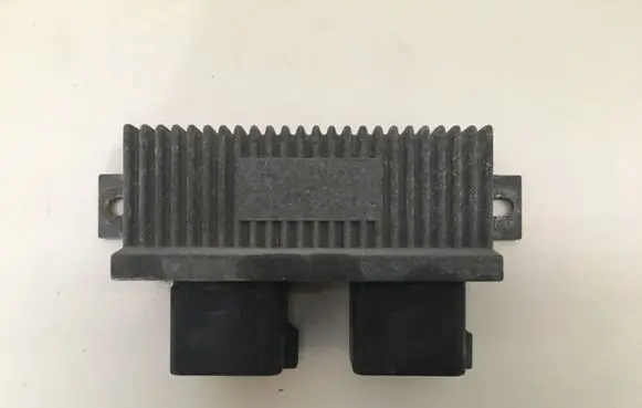 Coolant fan relay