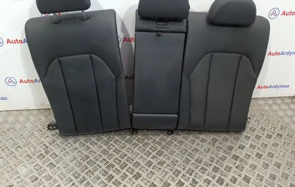 Rear seat