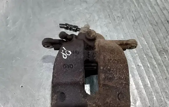 Skoda Fabia Mk2 (5J) Front brake caliper