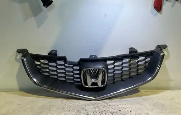Honda Accord Front bumper upper radiator grill