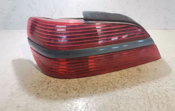 Peugeot 407 Rear/tail lights 9630365077