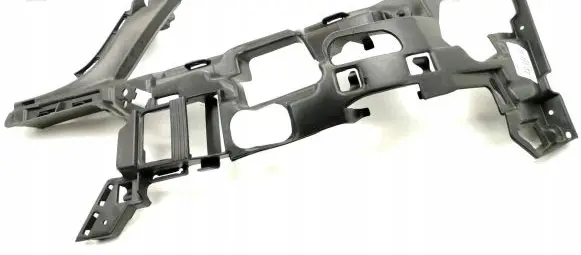 Mercedes-Benz C AMG W204 Front bumper mounting bracket 1672852