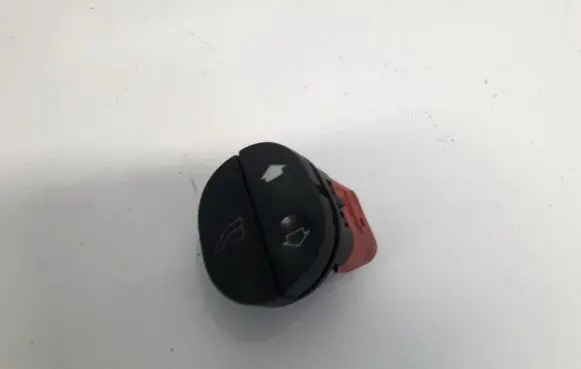 Ford Fusion Electric window control switch 488031