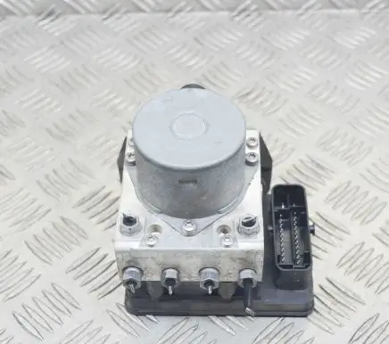 Skoda Citigo ABS Pump 17677214B 54086612D