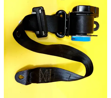 Chrysler Voyager Front seatbelt 4680192