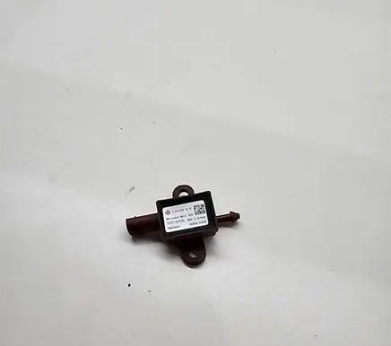 Mercedes-Benz E W213 Airbag deployment crash/impact sensor A2139051500 16060600200 5WK44941