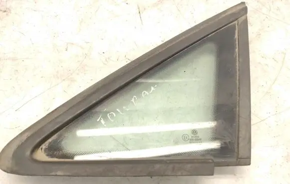 Volkswagen Touran I Front triangle window/glass 43R00048 M68 AS2