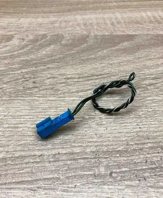 BMW 5 F10 F11 Plug wire 8373579