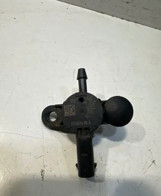 Tesla Model 3 Pedestrian airbag 173551400A
