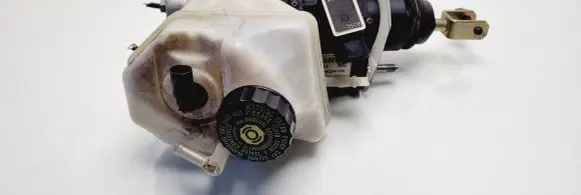 Mercedes-Benz E W211 Master brake cylinder A0004300312 0204024105