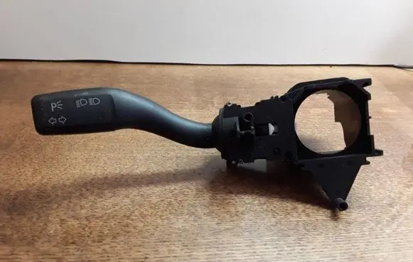 Audi A4 S4 B6 8E 8H Indicator stalk 4E0953513A
