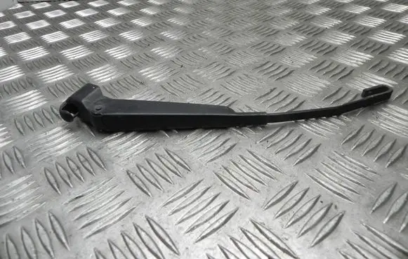 Mercedes-Benz ML W163 Rear wiper blade arm 88988 T6528