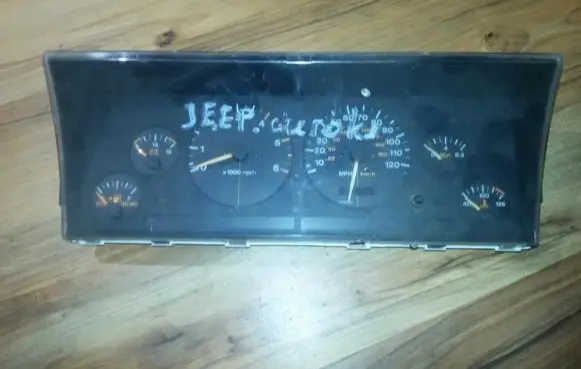 Jeep Grand Cherokee Speedometer (instrument cluster) 56042811 cr0010019m0c0