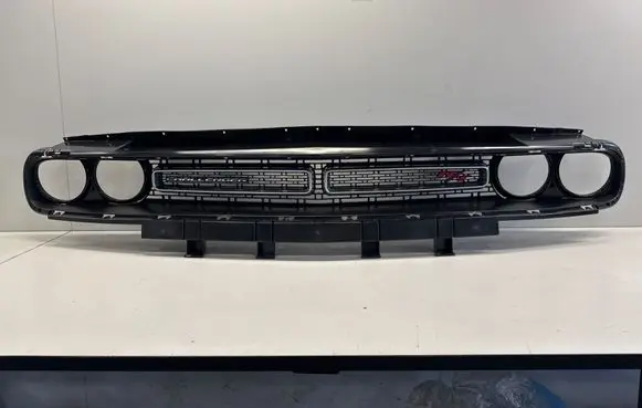 Dodge Challenger Front bumper upper radiator grill 9403971 DG07097CA CH1223103