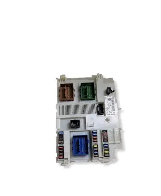 Volvo V70 Fuse module 31412971