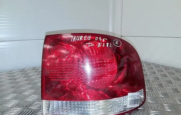 Rear/tail lights