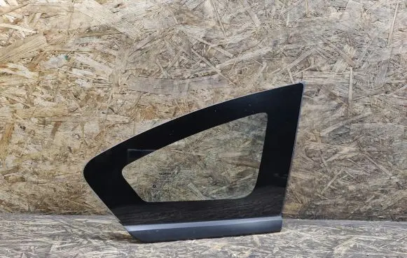 Dodge Caliber Rear side window 58752AA