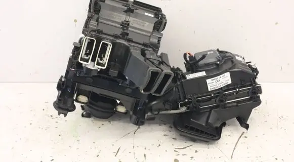 BMW iX Electric car heater 5A05C28MWGK250626 5A05C28