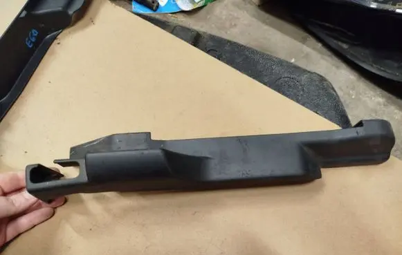 BMW 5 E60 E61 Front passenger seat rail trim 7453442 60823810