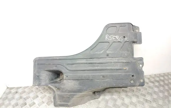 Rear underbody cover/under tray