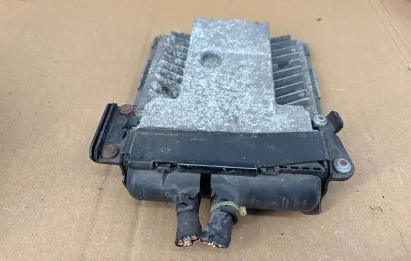 Volkswagen PASSAT B6 Engine control unit/module 03G906018DT 5WP45519AD