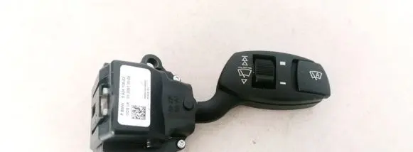 BMW 5 E60 E61 Wiper control stalk 6924106-03