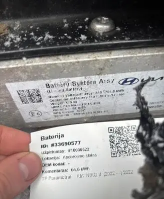 KIA Niro Hybrid / electric car battery 37501AO050