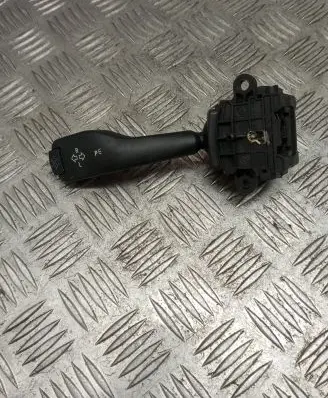 BMW 3 E46 Indicator stalk 8363668
