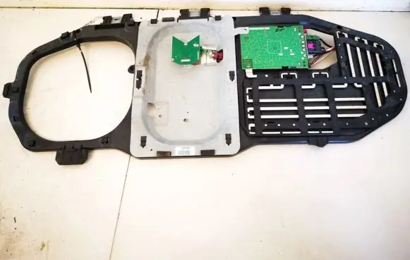 Mercedes-Benz ML W164 Antenna control unit a2518202175
