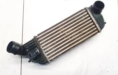 Citroen C5 Intercooler radiator 9683009680
