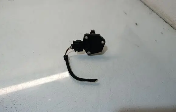 BMW X3 F25 Oil level sensor 8608779