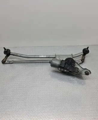 Dacia Sandero Front wiper linkage and motor 3397020879 8200619512 020963